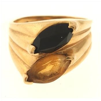 6.8 Gram 14kt Yellow Gold Ring With Yellow And Black Stones