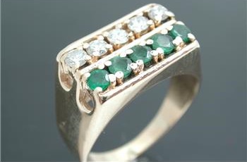 14k Solid Yellow Gold 9.1 Grams 1.25ctw Diamond & Colombian Emerald Ring