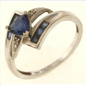 1.9 Gram 10kt White Gold Ring With Blue Stones And Diamond Accents