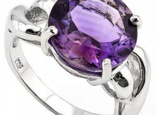 4.74 Gram Gorgeous 4.20ct Amethyst on Platinum Overlay 925 Sterling Silver Ring