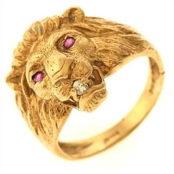 6.5 Gram 10kt Yellow Gold Lion Head Ring With Red Stones And Diamond Accent