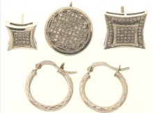 10kt White Gold Earrings, 5 Pieces