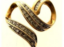 2.7 Gram 10kt Two-Tone Gold Heart Pendant With Diamond Accents