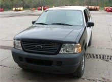 2004 Ford Explorer XLS Sport