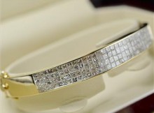 4.48ctw Diamond Invisible Set Bangle 20.6 Grams 14K Gold, Retail $8,665