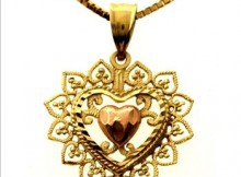 5.3 Gram 14kt Yellow Gold Necklace With Pendant