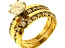 5.6 Gram 10kt Two-Tone Gold Wedding Set With Colorless Stones
