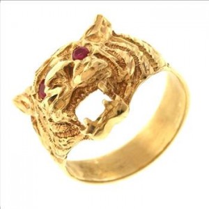 8.6 Gram 14kt Yellow Gold Tiger Head Ring With Red Stones
