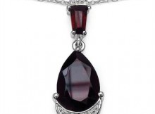 Genuine 3.92ctw Garnet with White Topaz Pendant Necklace