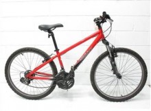 Giant Boulder Mountain Bike - red