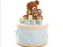 HALLMARK BABY CELEBRATIONS Teddy Bear Music Box, New in Box