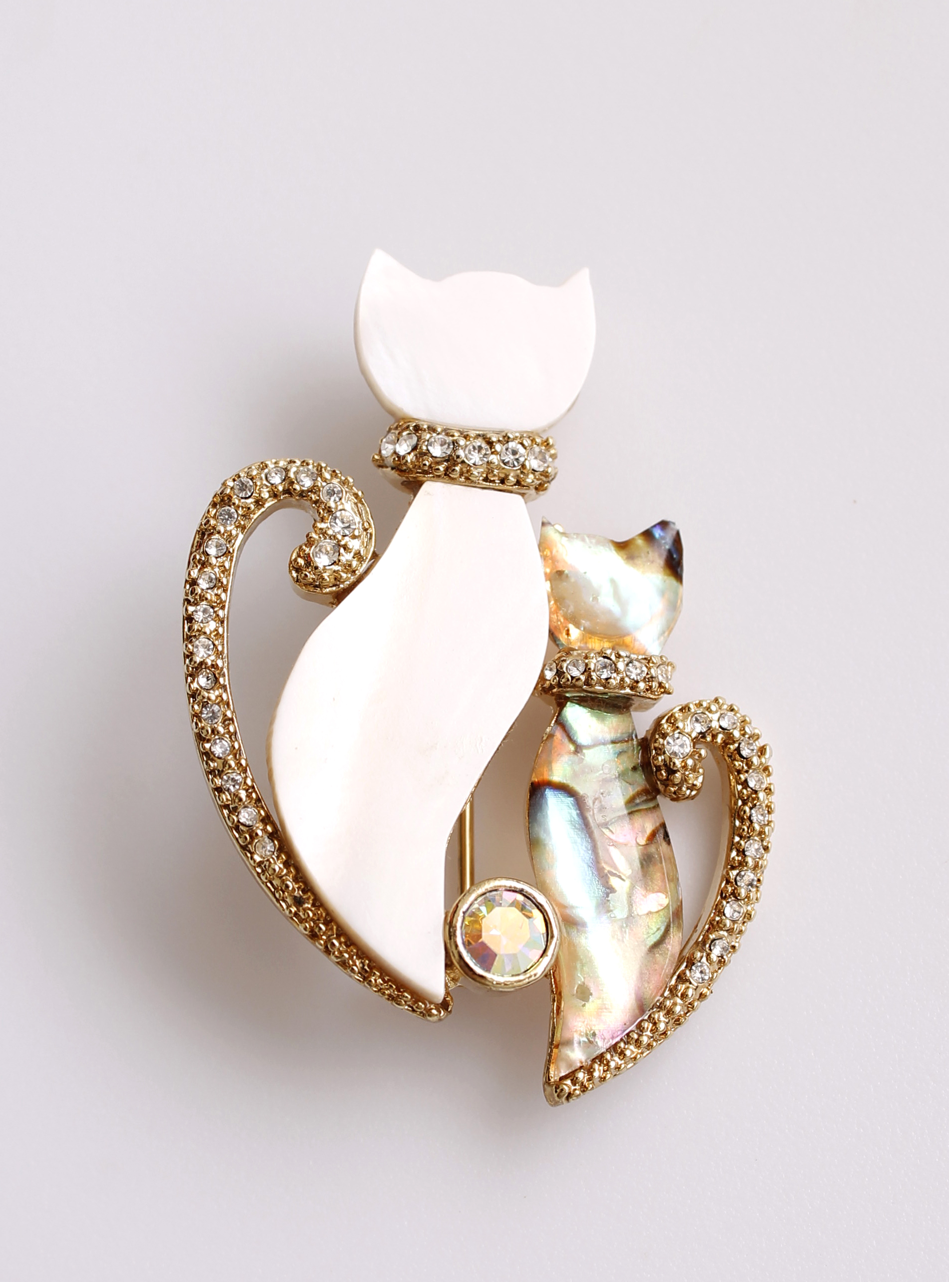 St. John Mother-of-Pearl Cats Pin