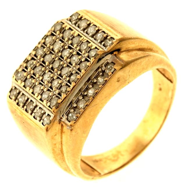 7.8 Gram 10kt Two-Tone Gold Ring With Diamond Accents