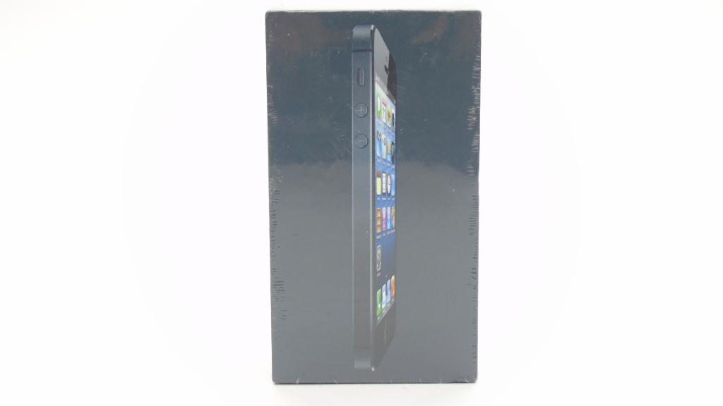 Apple iPhone 5, 64GB (New in Box)