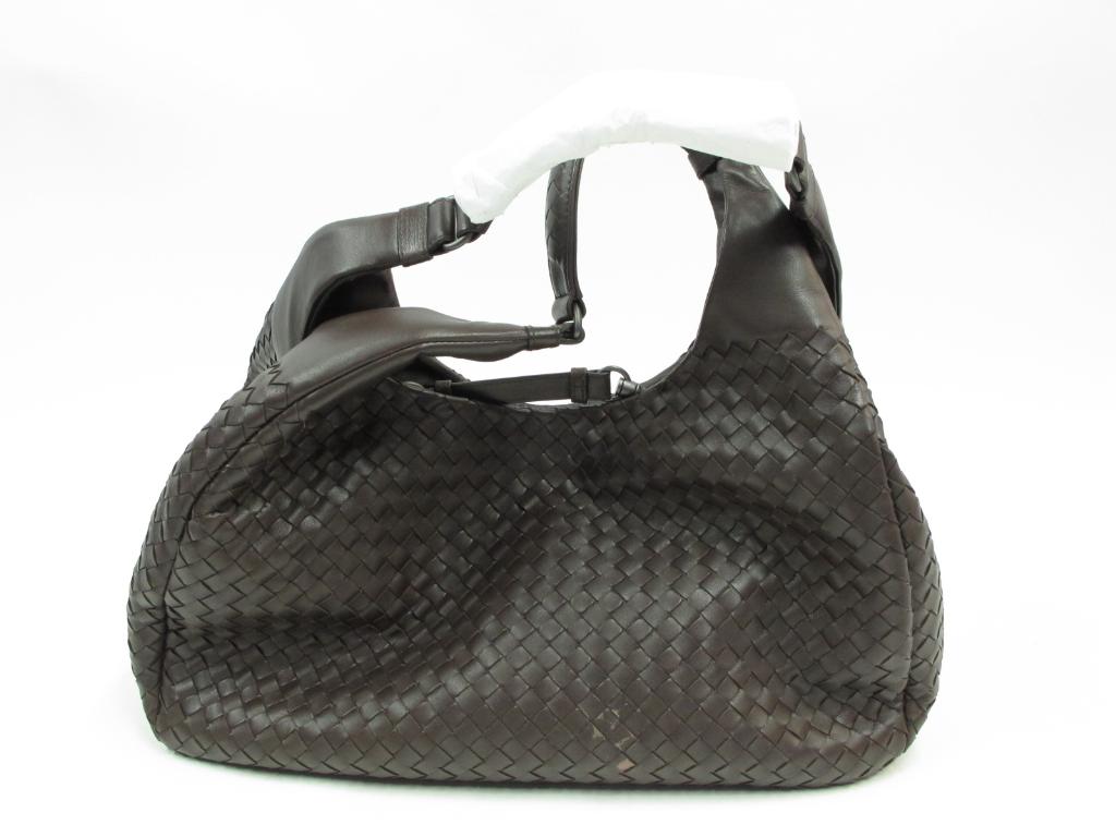 Bottega Veneta Handbag 2