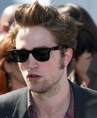 Robert pattinson store ray ban wayfarer